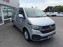 Volkswagen Transporter TDI T28 Highline SWB - U6898