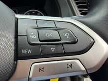 Volkswagen Transporter TDI T28 Highline SWB - U6898