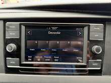 Volkswagen Transporter TDI T28 Highline SWB - U6898