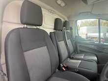 Ford Transit Custom 300 EcoBlue Leader SWB - U6901