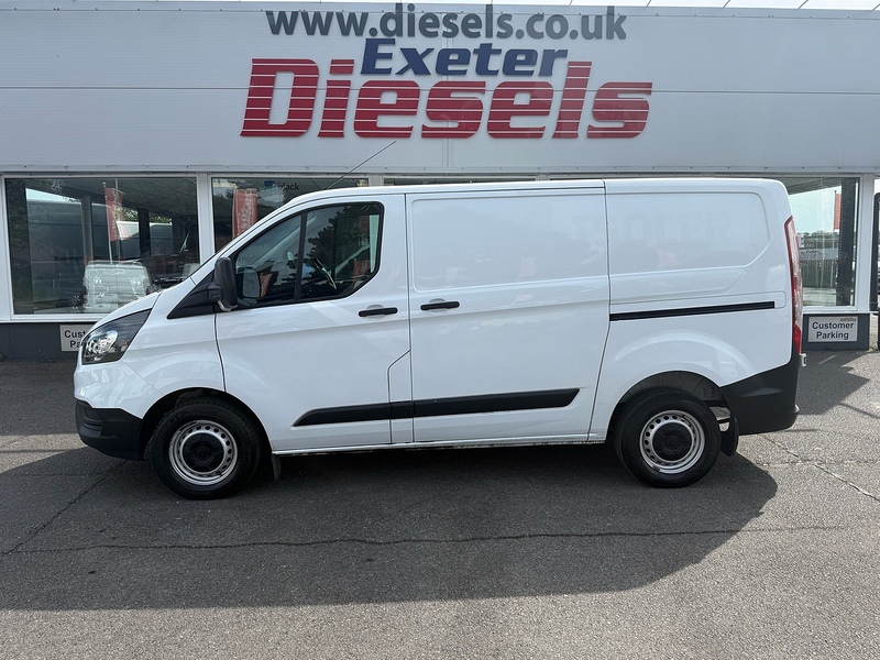 Ford Transit Custom 300 EcoBlue Leader SWB - U6901