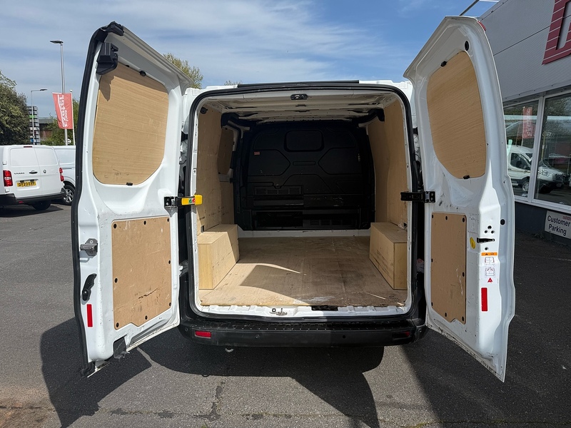 Ford Transit Custom 300 EcoBlue Leader SWB - U6901
