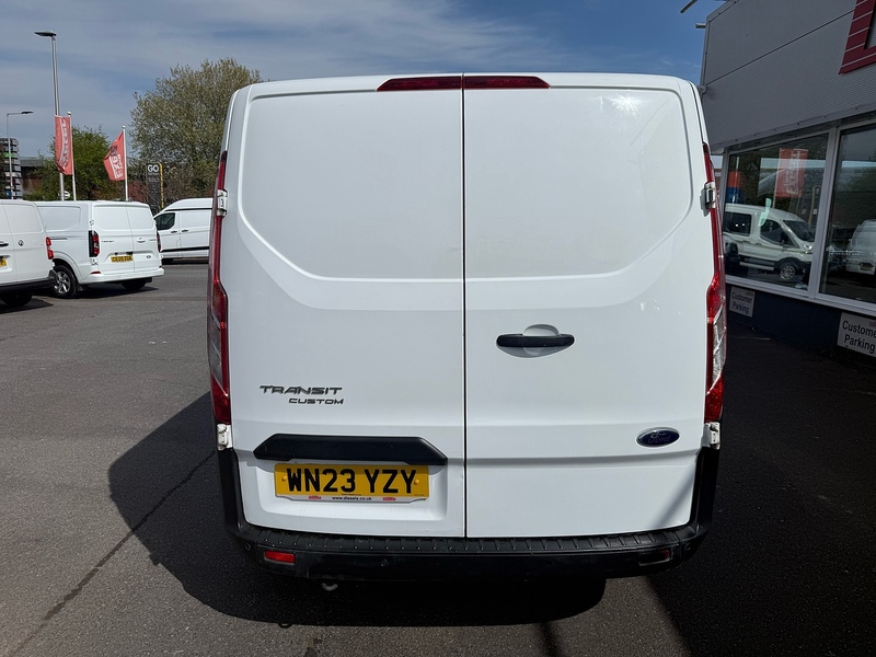 Ford Transit Custom 300 EcoBlue Leader SWB - U6901