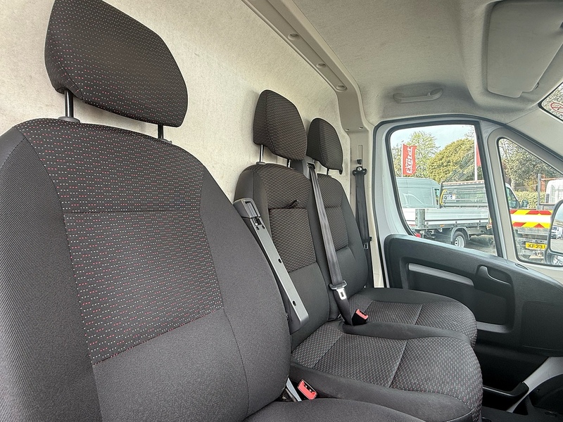 Citroen Relay BlueHDi 35 Enterprise Edition - U6902