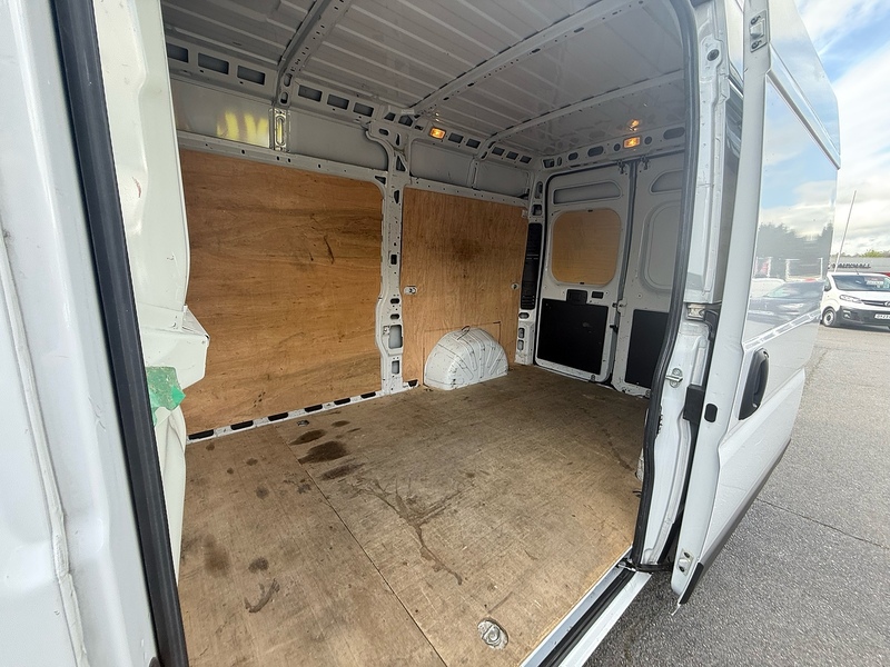 Citroen Relay BlueHDi 35 Enterprise Edition - U6904