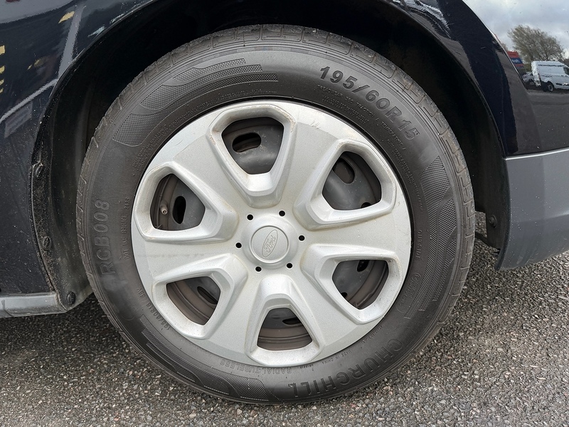 Ford Transit Courier TDCi Trend - U6906