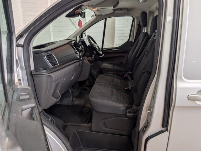 Ford Transit Custom 300 EcoBlue Limited - U6907