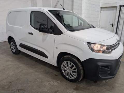 Citroen Berlingo 2.2 BlueHDi 35 Enterprise Edition Panel Van 5dr Diesel Manual L2 High Roof Euro 6 (s/s) (140 ps)