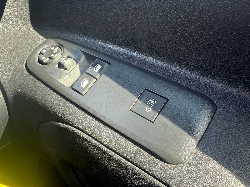 Citroen Berlingo BlueHDi 1000 Enterprise M Pro - U6909