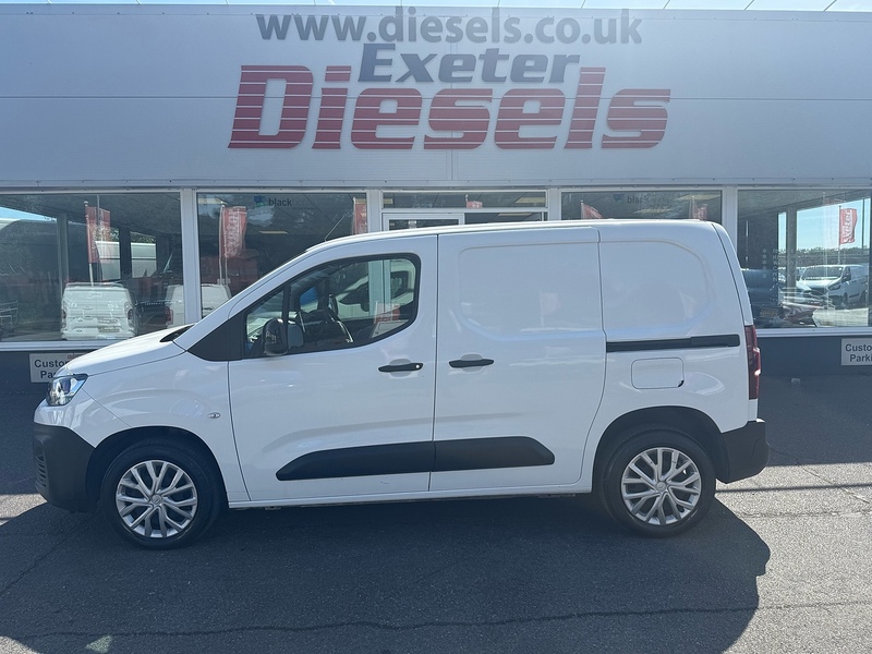 Citroen Berlingo BlueHDi 1000 Enterprise M Pro - U6909