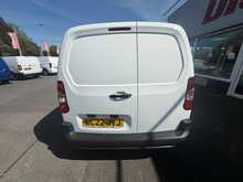 Citroen Berlingo BlueHDi 1000 Enterprise M Pro - U6909