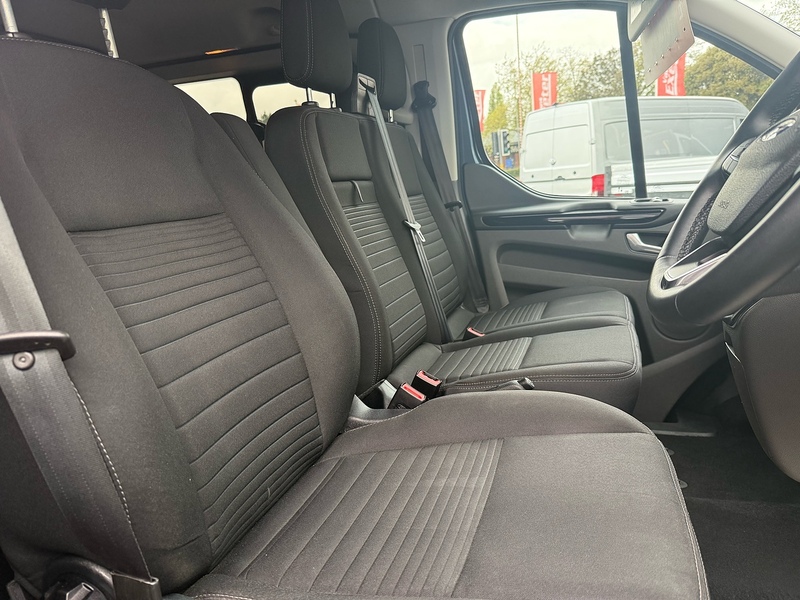 Ford Transit Custom 300 EcoBlue Limited - U6910