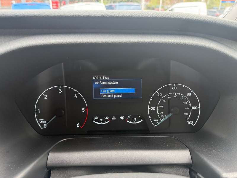 Ford Transit Custom 300 EcoBlue Limited - U6910