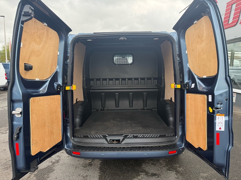 Ford Transit Custom 300 EcoBlue Limited - U6910