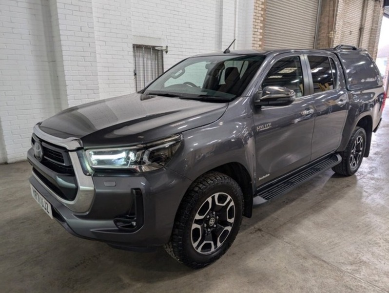 2021 Toyota Hi-Lux 2.4D-4D Invincible (150hp)(Eu6d)