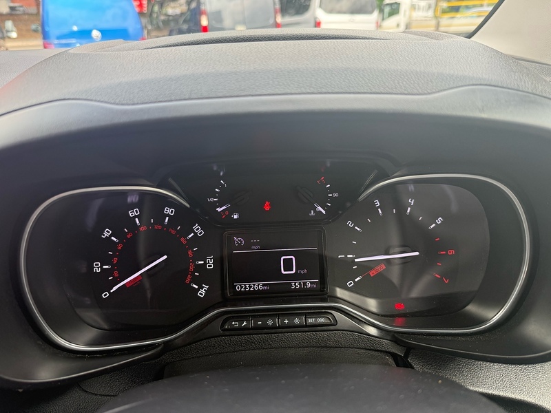 Citroen Berlingo 650 Enterprise Edition M Bluehdi - U6916