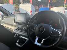 Renault Trafic dCi Blue LL30 Sport+ - U6922