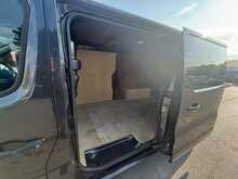 Renault Trafic dCi Blue LL30 Sport+ - U6922