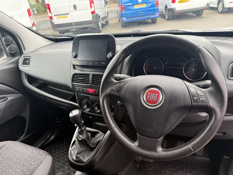 Fiat Doblo MultijetII Tecnico - U6928
