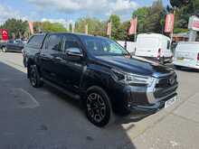 Toyota Hilux D-4D Invincible - U6933