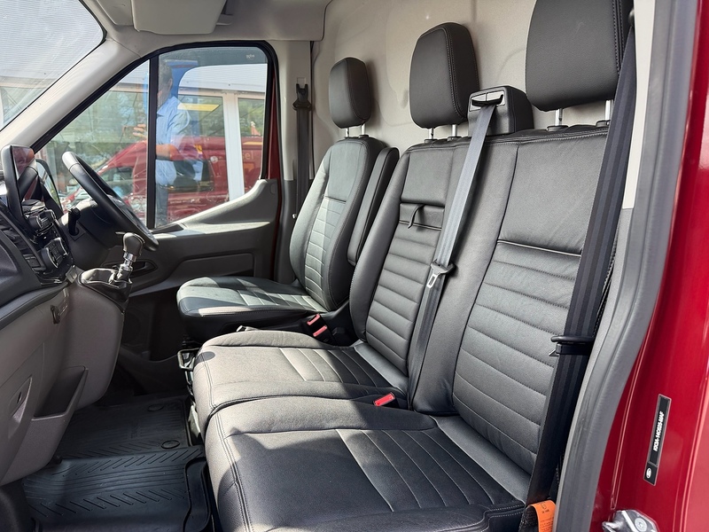 Ford Transit 350 EcoBlue Trail - U6940