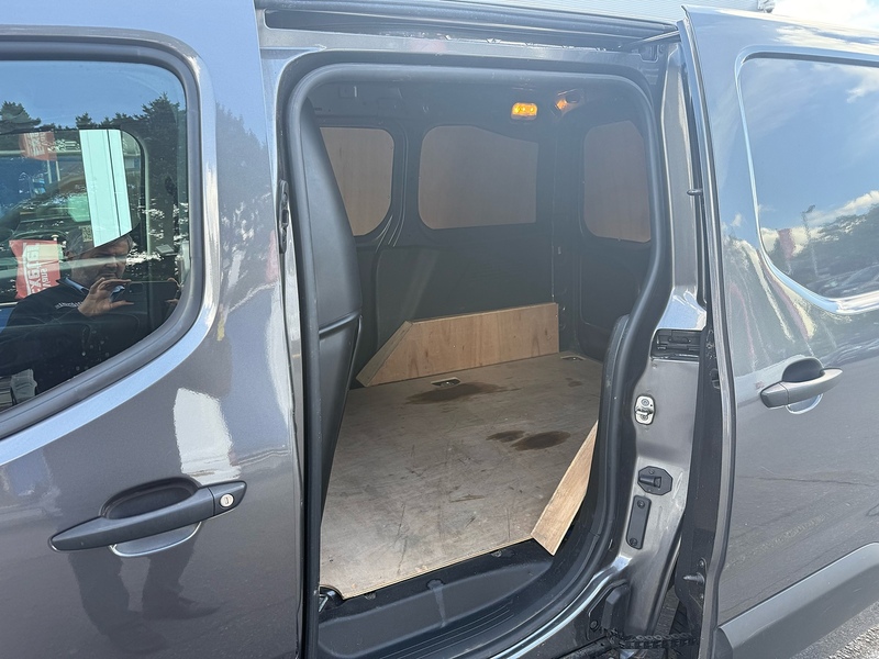 Citroen Berlingo BlueHDi 1000 Enterprise Edition M - U6941