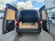 Citroen Berlingo BlueHDi 1000 Enterprise Edition M - U6941