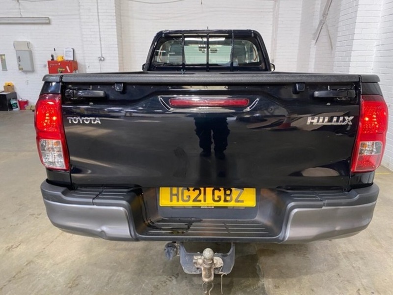 Toyota Hilux D-4D Active Narrow Body - U6953