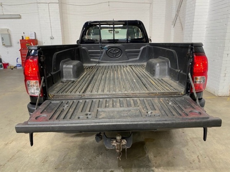 Toyota Hilux D-4D Active Narrow Body - U6953