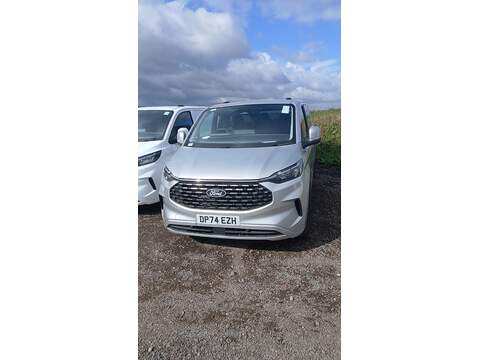 Ford Tourneo Custom 2.8 D-4D Invincible Pickup Double Cab 4dr Diesel Auto 4WD Euro 6 (s/s) (204 ps)