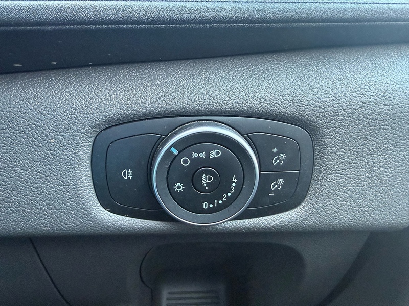Ford Transit 350 EcoBlue Leader - U6969