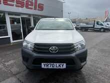 Toyota Hilux D-4D Active - U6972
