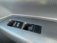 Isuzu Grafter D N35 - U6974