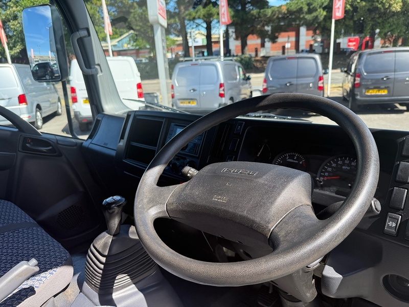 Isuzu Grafter D N35 - U6975