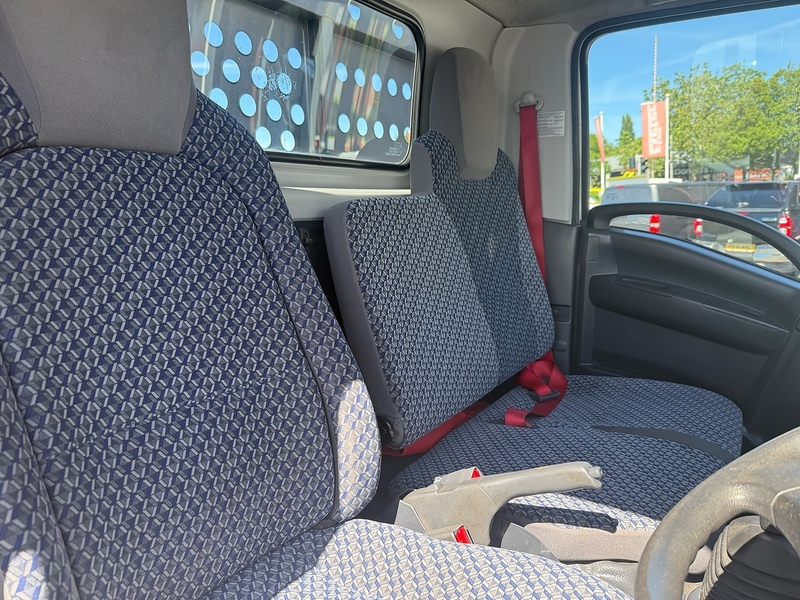 Isuzu Grafter D N35 - U6975