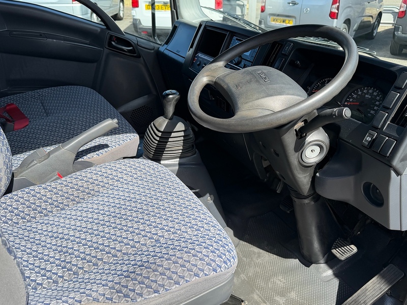 Isuzu Grafter D N35 - U6976