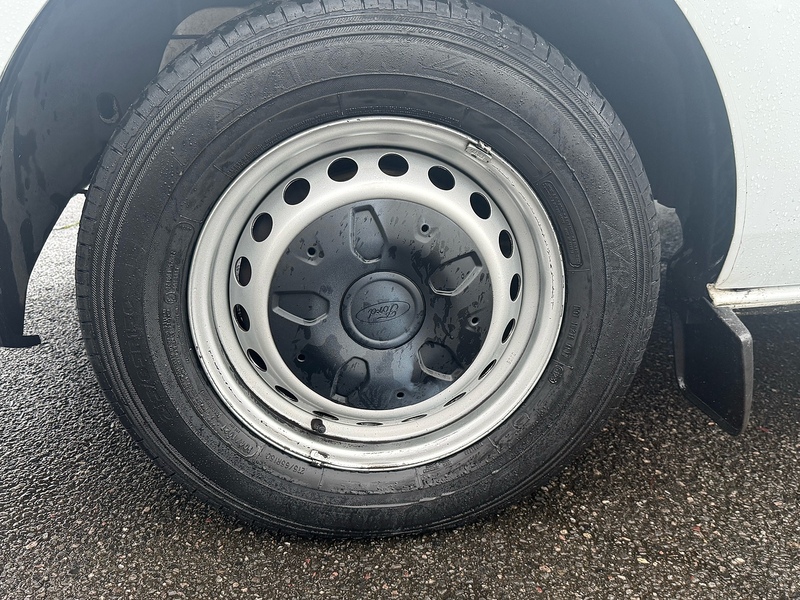 Ford Transit Custom 300 EcoBlue Leader - U6984