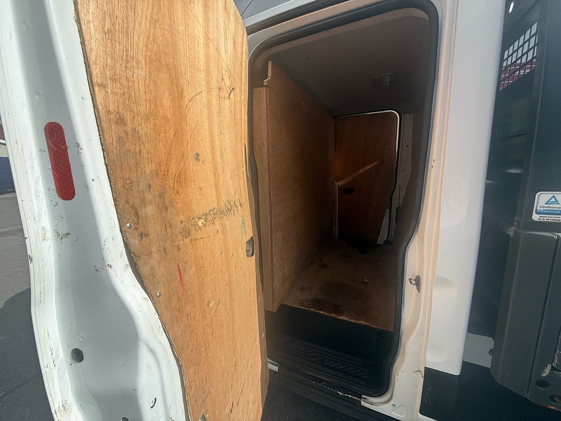 Ford Transit 350 EcoBlue Leader - U6986
