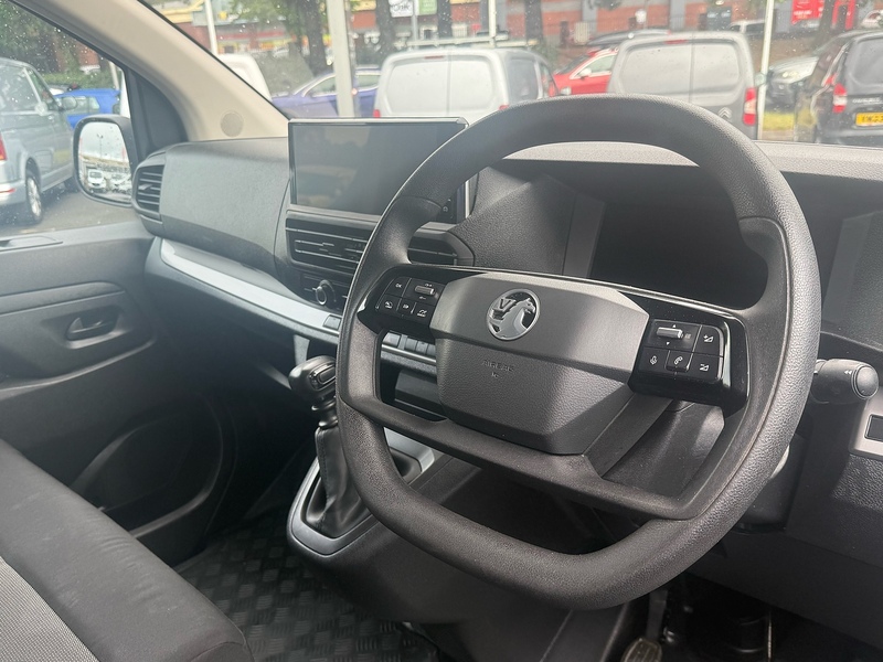 Vauxhall Vivaro Turbo D Prime - U6988