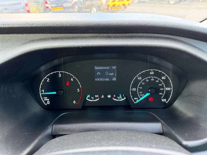 Ford Transit 350 EcoBlue Leader - U6991