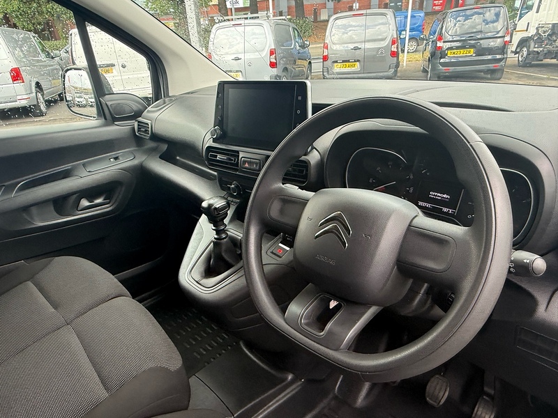 Citroen Berlingo BlueHDi 1000 Enterprise Edition M - U6994