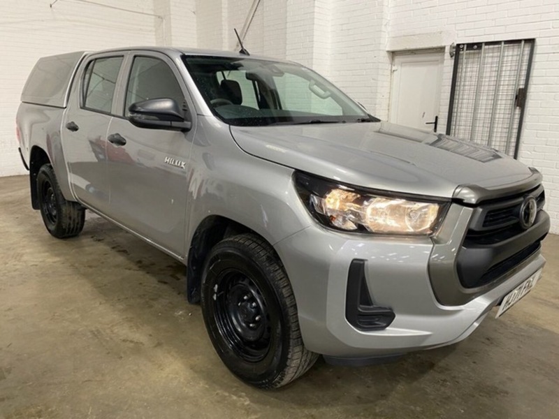 Toyota Hilux D-4D Active - U6995