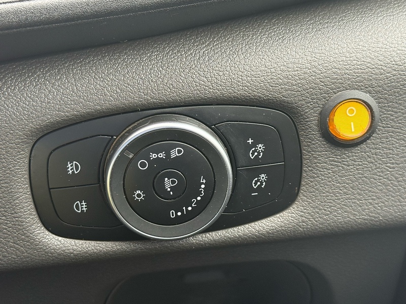 Ford Transit 350 EcoBlue Leader - U6998