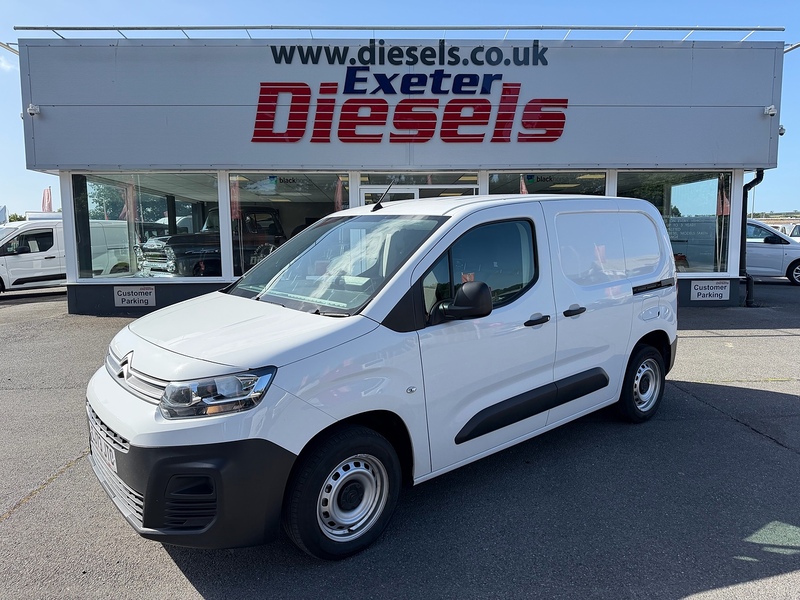 Citroen Berlingo BlueHDi 650 Enterprise Edition M - U7000