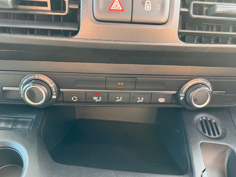 Citroen Berlingo BlueHDi 650 Enterprise Edition M - U7000