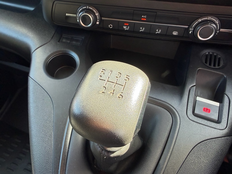 Citroen Berlingo BlueHDi 650 Enterprise Edition M - U7000