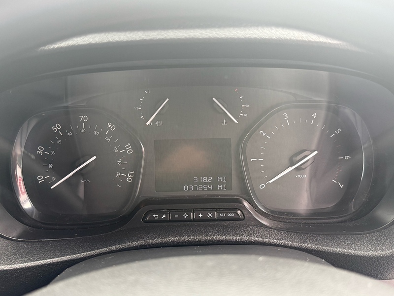 Vauxhall Vivaro Turbo D 2900 Prime - U7001