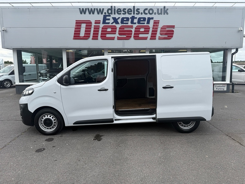 Vauxhall Vivaro Turbo D 2900 Prime - U7001