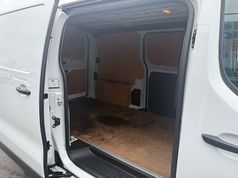 Vauxhall Vivaro Turbo D 2900 Prime - U7001