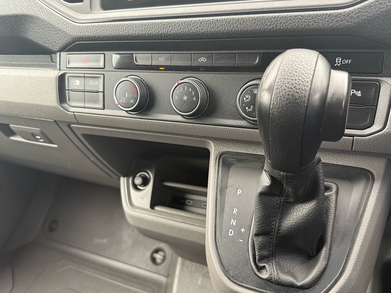 Volkswagen Crafter TDI CR35 Trendline - U7004